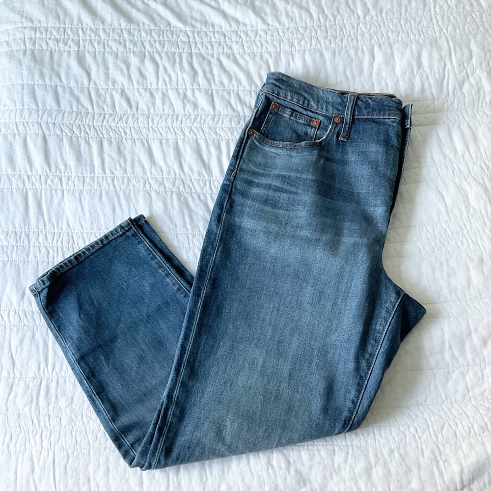 EUC Madewell Perfect Vintage jeans in Barnsdale Wash: Button front edition